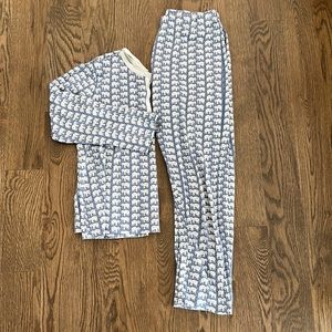 COPY - roller rabbit pjs, size small